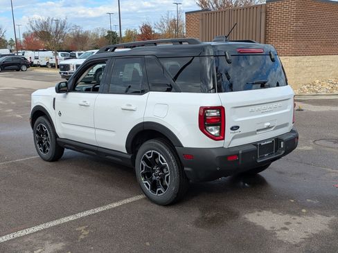 New 2025 Ford Bronco Sport Outer Banks image 6