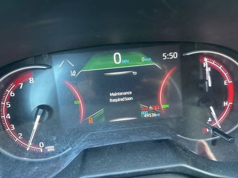 Used 2023 Toyota RAV4 LE image 7