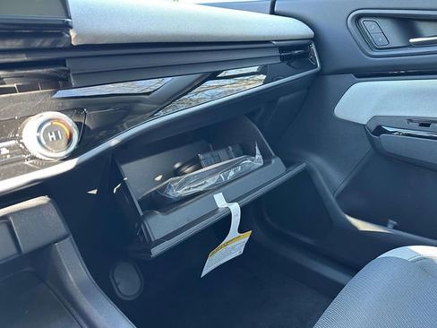 New 2026 Honda Prologue EX image 18