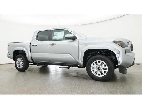 New 2026 Toyota Tacoma SR5 AWD/4WD image 28