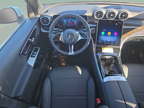 Certified 2026 Mercedes-Benz GLC 300 image 14