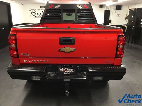 Used 2019 Chevrolet Silverado 1500 LT AWD/4WD image 9
