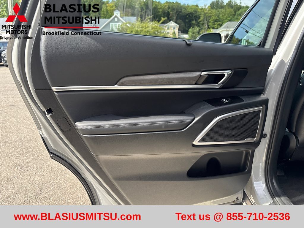 Used 2025 Kia Telluride EX X-Line AWD/4WD image 35