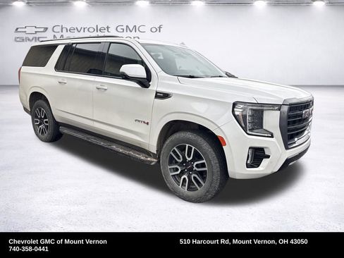 Used 2023 GMC Yukon XL AT4 w/ Technology Package image 8