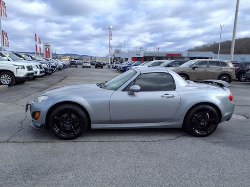 Used 2009 MAZDA MX-5 Miata Grand Touring w/ Premium Pkg image 2