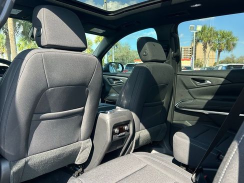 New 2026 Chevrolet Traverse LT w/ Sun and Wheel Package FWD image 15