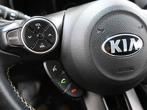 Used 2016 Kia Soul + w/ Designer's Package image 23