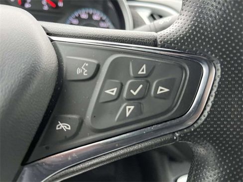 Used 2023 Chevrolet Malibu LT image 18