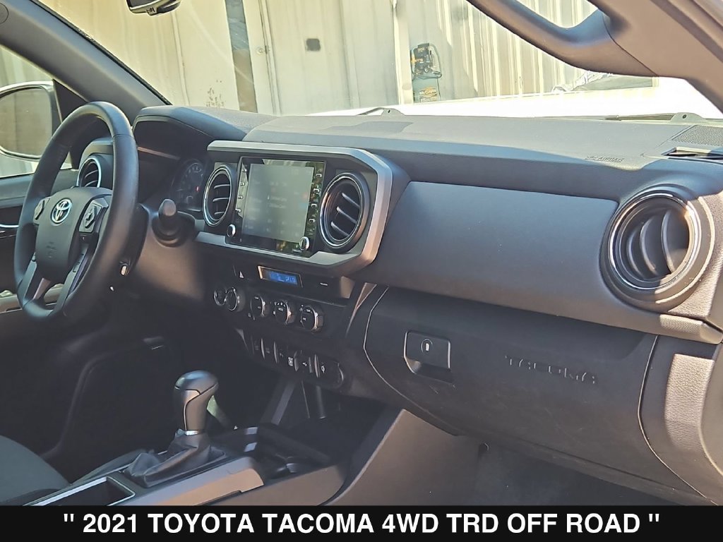Used 2021 Toyota Tacoma TRD Off-Road w/ Technology Package AWD/4WD image 30