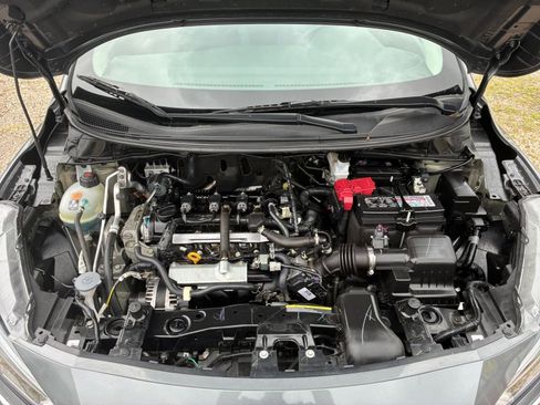 Used 2025 Nissan Versa SV FWD image 25