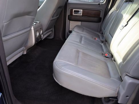 Used 2014 Ford F150 Lariat w/ Equipment Group 502A Luxury image 17