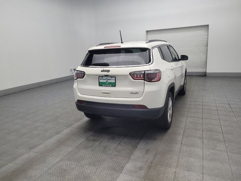 Used 2018 Jeep Compass Latitude image 9