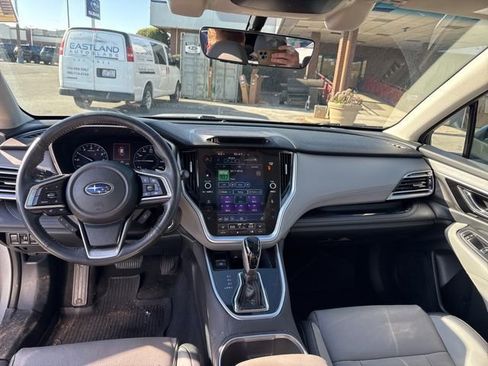 Certified 2022 Subaru Outback Limited image 15