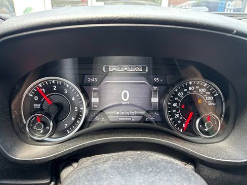 Used 2019 RAM 1500 Big Horn AWD/4WD image 16
