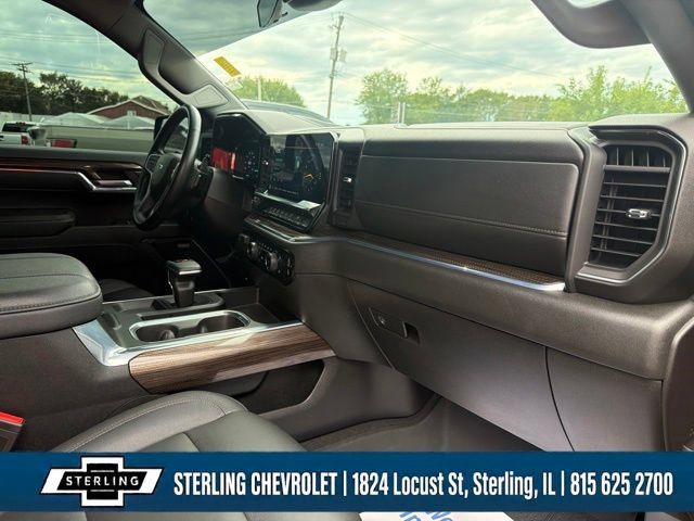Used 2024 Chevrolet Silverado 1500 RST w/ RST All Star Premium Package AWD/4WD image 11