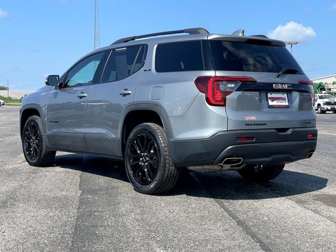 Used 2023 GMC Acadia SLE w/ Driver Convenience Package AWD/4WD image 6