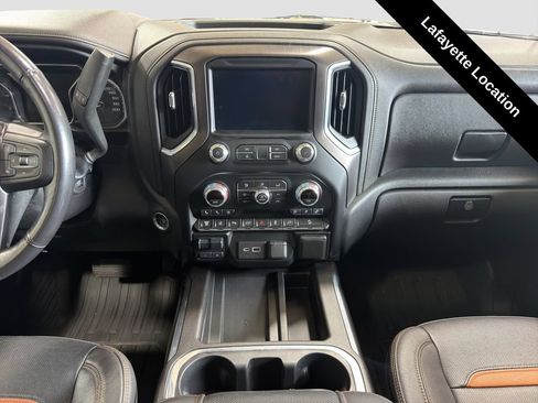 Used 2021 GMC Sierra 2500 AT4 w/ AT4 Premium Plus Package AWD/4WD image 18