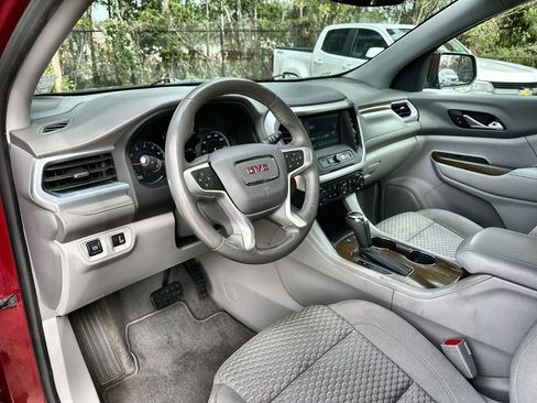 Certified 2017 GMC Acadia SLE image 10