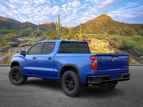 New 2026 Chevrolet Silverado 1500 ZR2 w/ Dark Appearance Package image 3