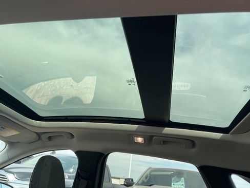 New 2025 Ford Escape Active w/ Active Premium Tech Pack image 16