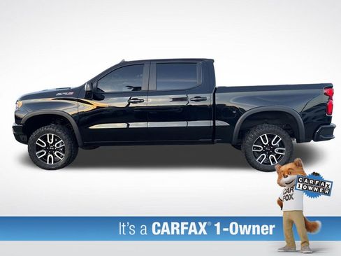 Used 2025 Chevrolet Silverado 1500 ZR2 w/ Technology Package image 2