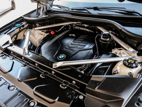 Used 2022 BMW X5 sDrive40i w/ M Sport Package image 53