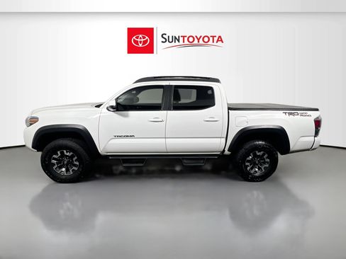 Used 2023 Toyota Tacoma TRD Off-Road image 7