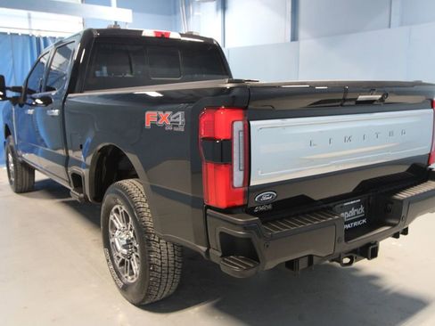 Used 2024 Ford F350 Limited w/ FX4 Off-Road Package image 40