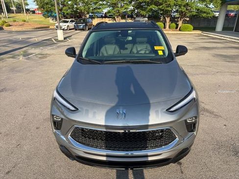 Used 2024 Buick Encore GX Sport Touring w/ Experience Buick Package image 10