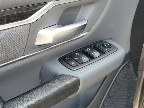 Used 2021 RAM 1500 Big Horn image 19