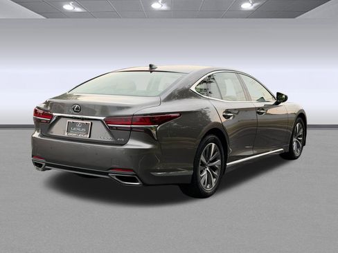 Used 2019 Lexus LS 500 AWD image 9