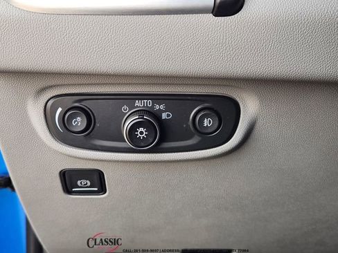 Used 2024 GMC Terrain SLT FWD image 23