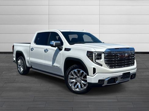 Used 2022 GMC Sierra 1500 Denali w/ Denali Reserve Package AWD/4WD image 1