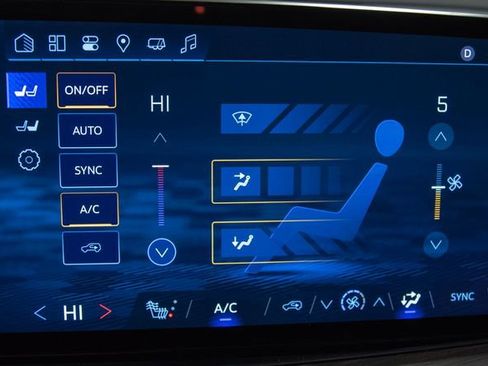 Used 2025 Chevrolet Tahoe LT image 23