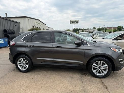 Used 2017 Ford Edge SEL w/ Equipment Group 201A AWD/4WD image 8