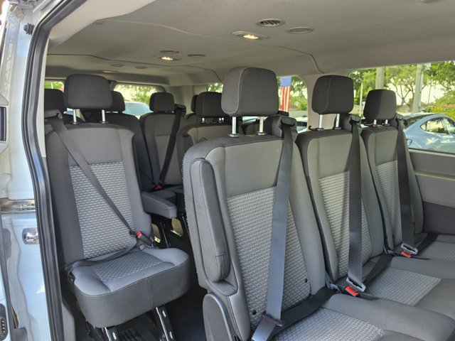 Certified 2022 Ford Transit 350 XLT RWD image 15