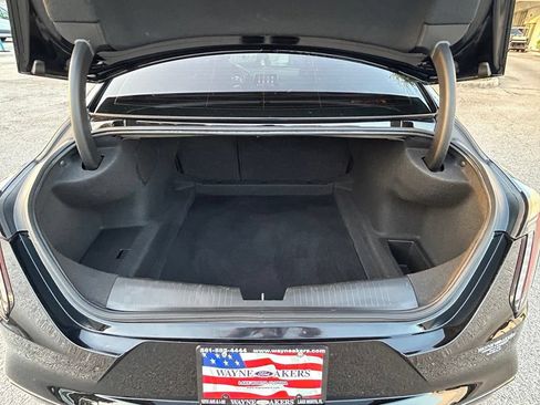 Used 2023 Cadillac CT4 V w/ Technology Package RWD image 31