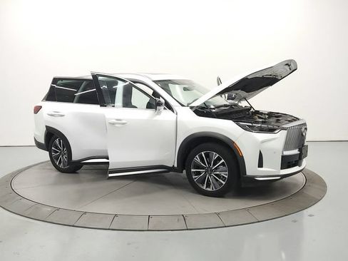 Used 2026 INFINITI QX60 Luxe FWD image 10