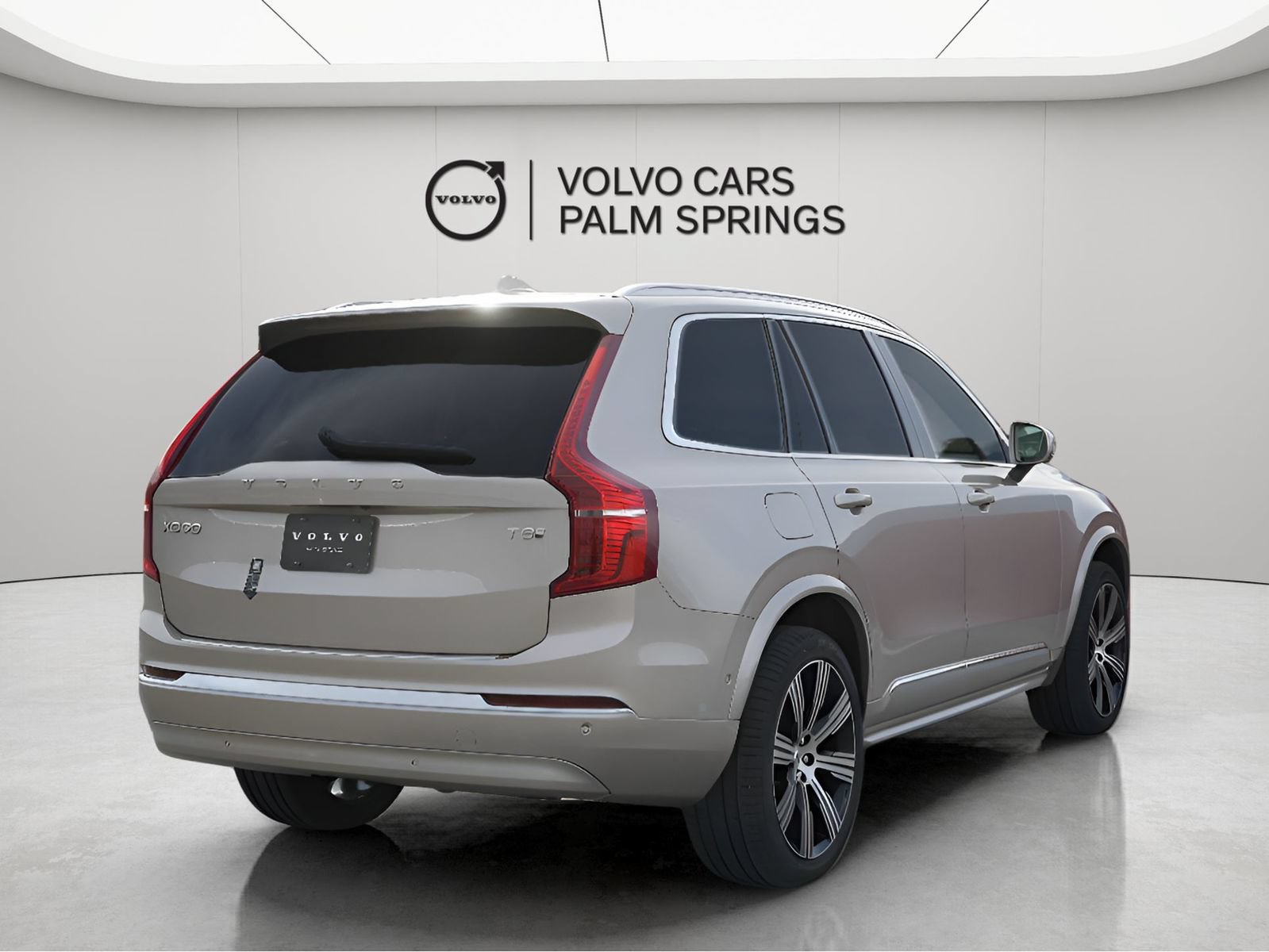 New 2025 Volvo XC90 T8 Plus w/ Protection Package Premier AWD/4WD image 9