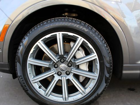 Used 2019 Audi Q7 3.0T Premium Plus image 3