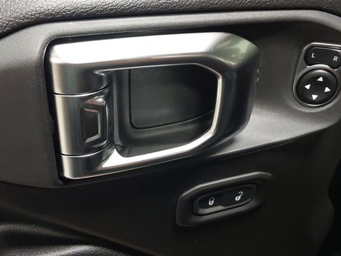 New 2026 Jeep Gladiator Willys image 25