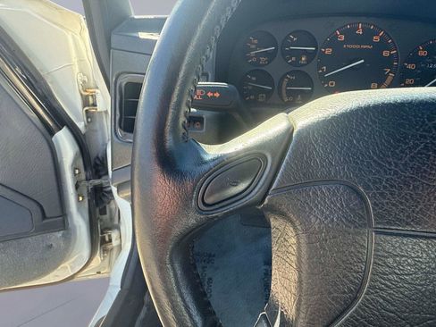 Used 1990 MAZDA RX-7 Convertible image 22