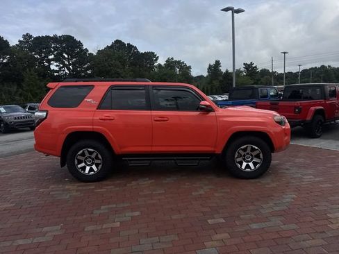 Used 2024 Toyota 4Runner TRD Off-Road Premium w/ Moonroof Package AWD/4WD image 37