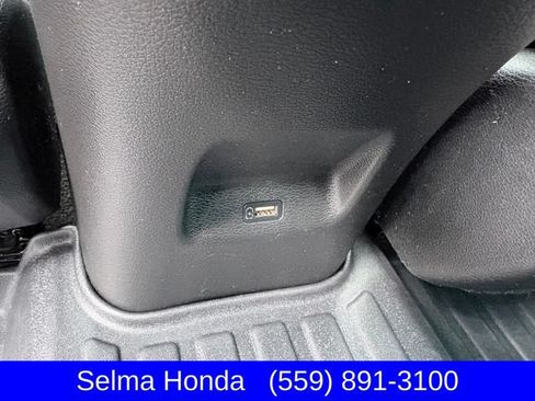Used 2023 Kia Forte GT-Line w/ GT-Line Premium Package FWD image 9