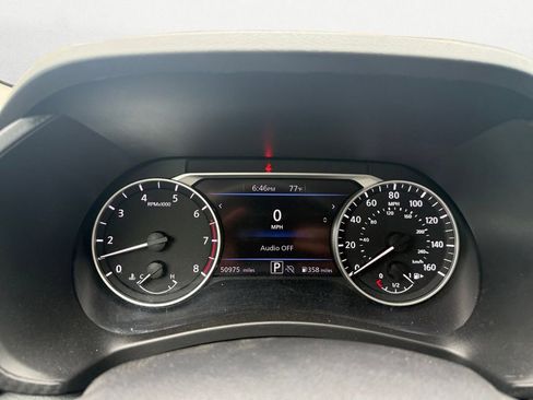 Used 2024 Nissan Sentra SV FWD image 20