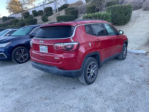 Used 2020 Jeep Compass Latitude w/ Popular Equipment Group FWD image 7