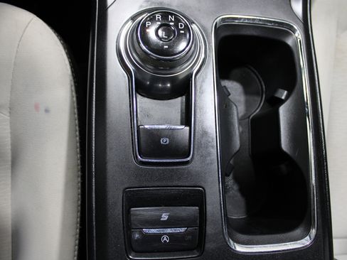 Used 2020 Ford Fusion SE w/ Equipment Group 151A image 23