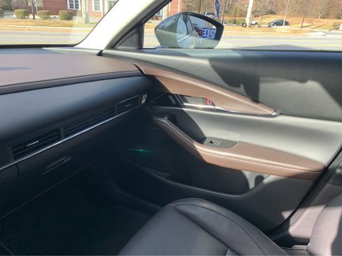 Used 2025 MAZDA CX-30 2.5 Turbo w/ Premium Plus Pkg image 22