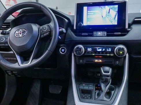 Used 2023 Toyota RAV4 XLE Premium FWD image 26