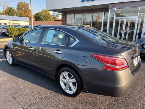 Used 2013 Nissan Altima 2.5 SL image 12